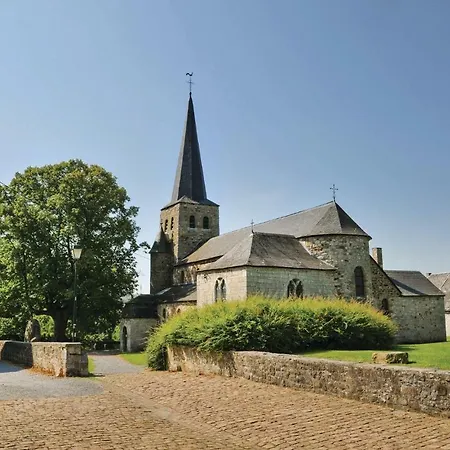 Holiday Le Menhir